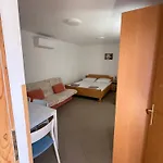 Vidovic -lara